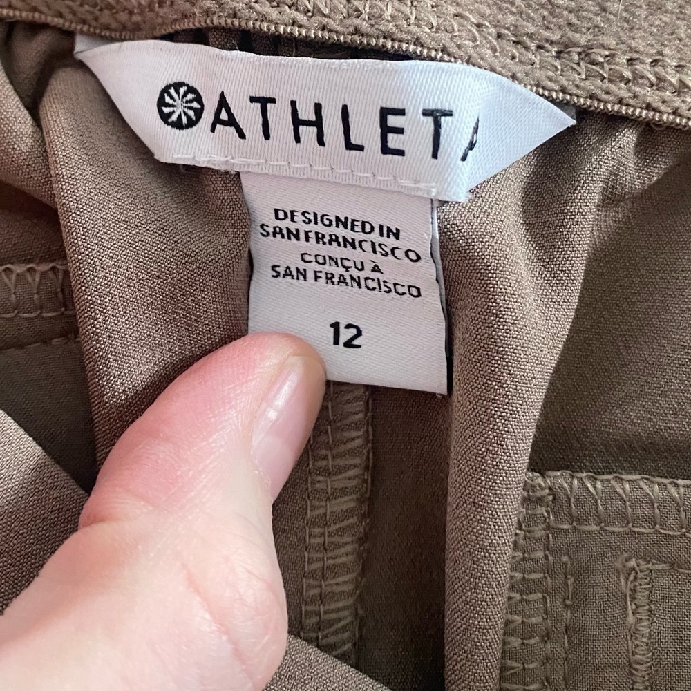 NWOT - Athleta - Endless High Rise Cargo Pant - Size 12 - Picture 8 of 9